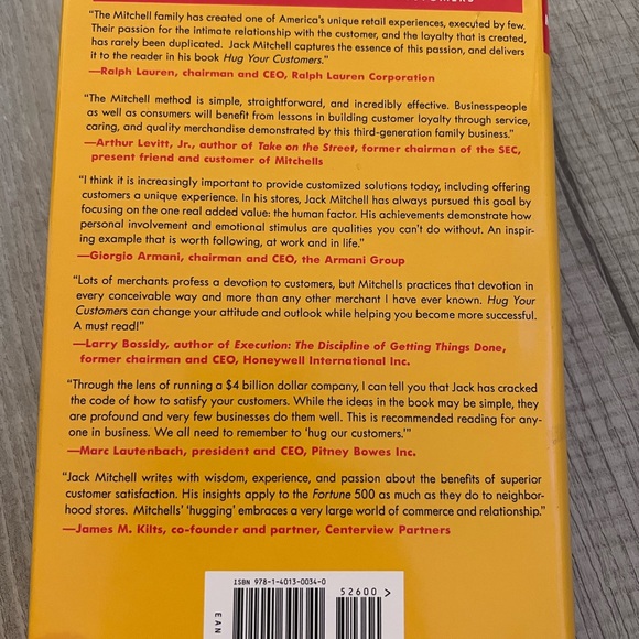 Hug your customers book - Picture 4 of 4